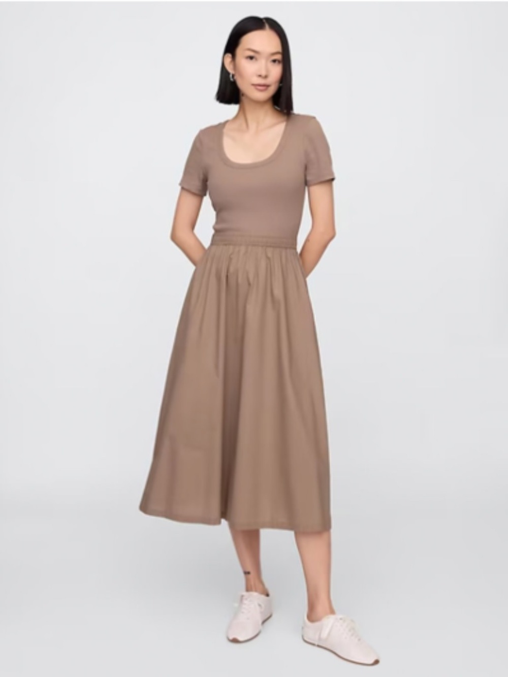 GAP Scoopneck Midi Dress. Color: Mountain Trail Brown/Taupe. Size M. NWT